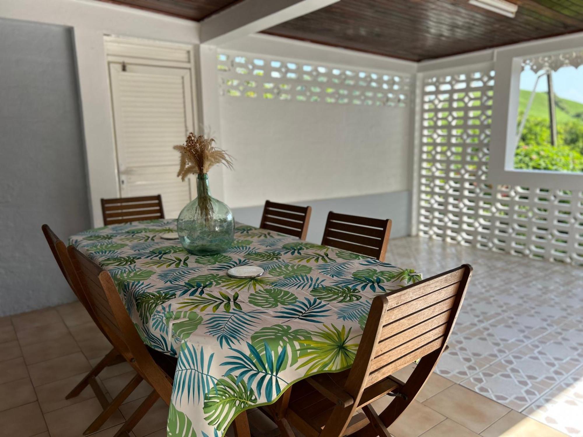Villa A Louer A Sainte-Anne En Martinique Exterior photo